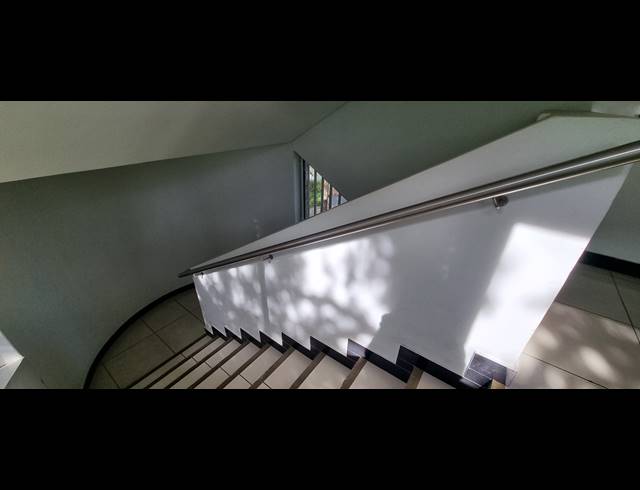 313.50M² OFFICE TO LET IN RANDJESPARK